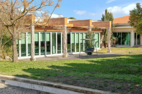 Spacious villa in Santo Tirso with private pool 850 m² and jacuzzi